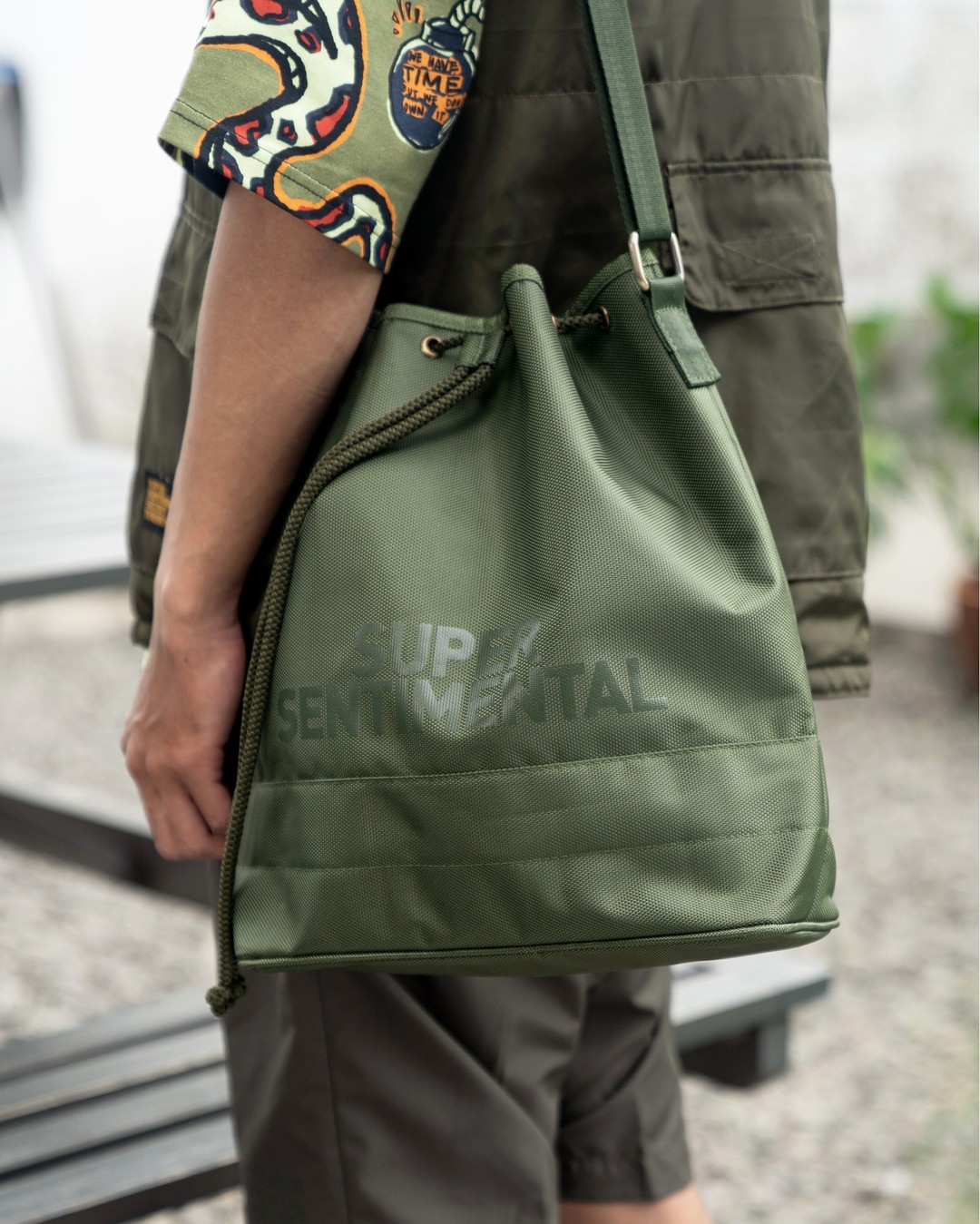 Bucket Bag Olive Super Sentimental Secret Theory
